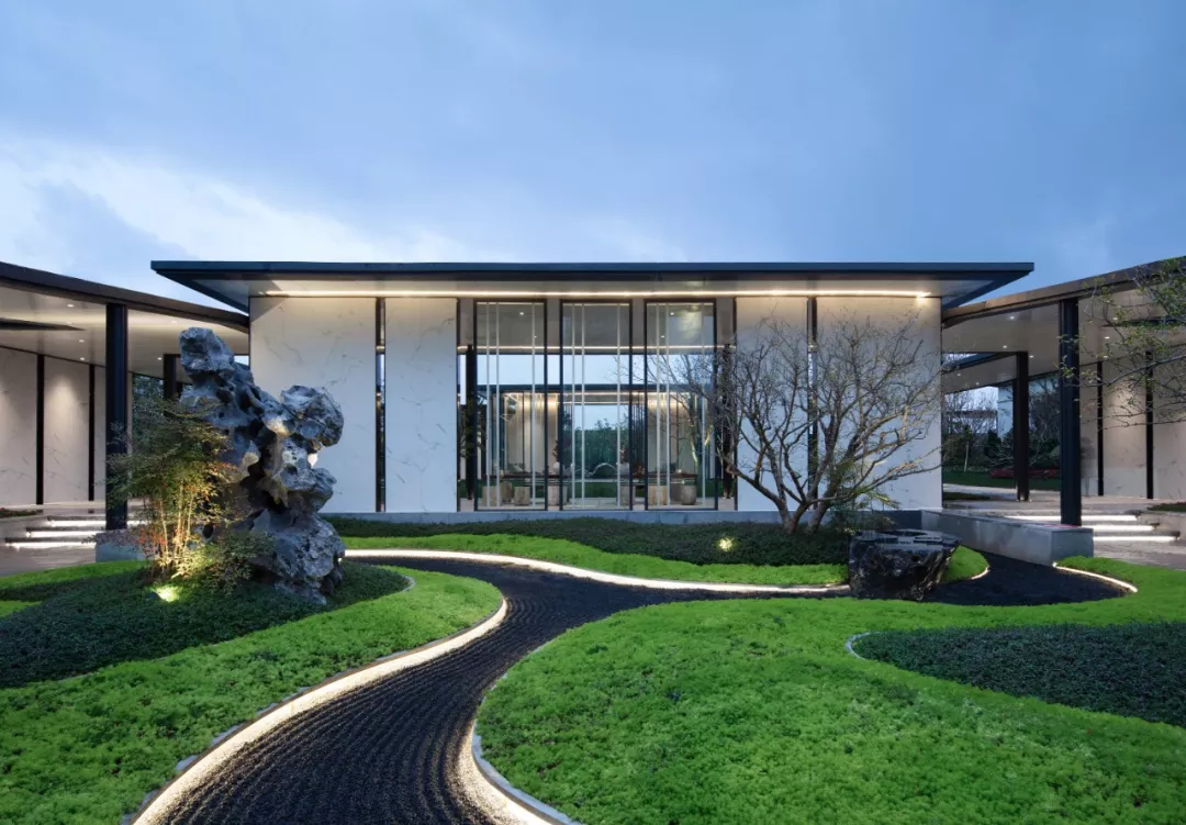 怡境景观设计案例:保利和悦湖畔赏析