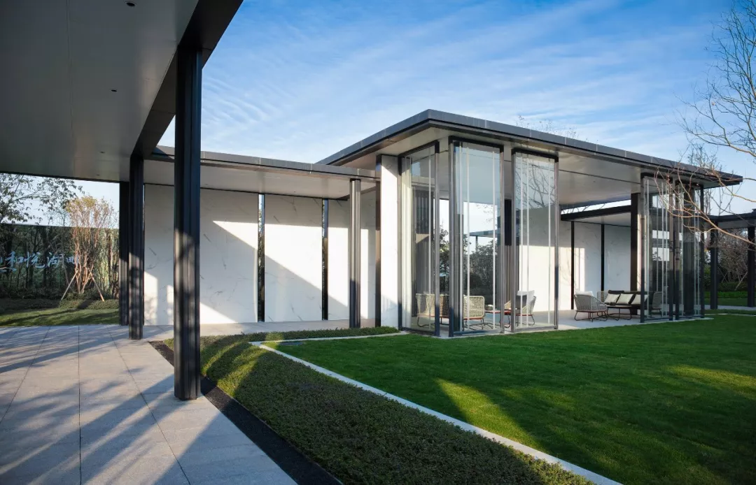 怡境景观设计案例:保利和悦湖畔赏析